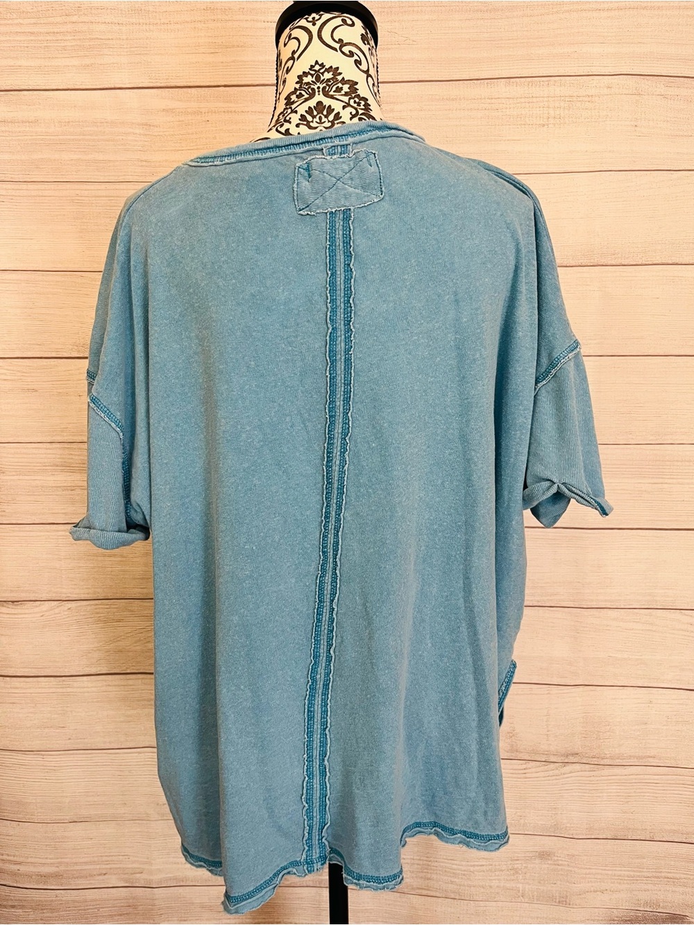 We The Free | Slouchy Oversized Tee - Picture 5 of 7